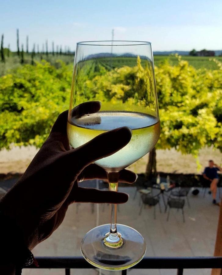 Вилла Dimora Buglioni Wine Relais Сан-Пьетро-ин-Карьяно Экстерьер фото